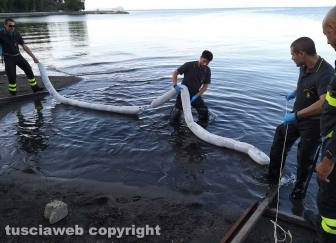 Marta - Sversamento di gasolio nel lago di Bolsena