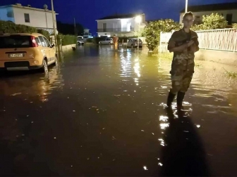 Tarquinia Lido allagata - l'intervento dei volontari dell'Aeopc