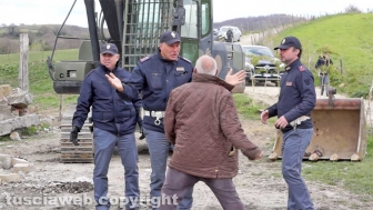 Tensione tra Antonio Pira e la polizia