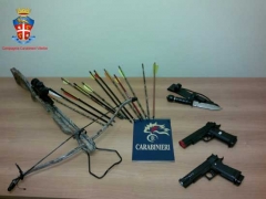 Le armi in possesso dell\'arrestato