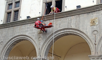 Vetus Urbs - Terremoto in comune...