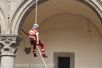Vetus Urbs - Terremoto in comune...