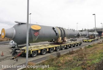 Tir con trasporto speciale bloccato