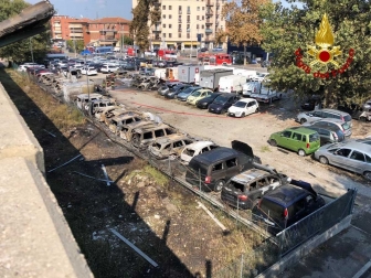 Bologna - Tir esplode sul raccordo