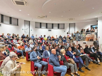 Toni Capuozzo fa il pieno