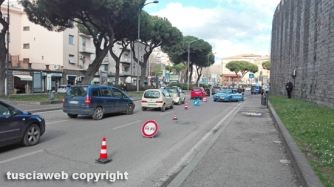 Traffico bloccato a piazzale Gramsci