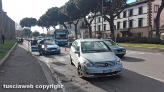 Traffico bloccato a piazzale Gramsci