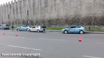 Traffico bloccato a piazzale Gramsci