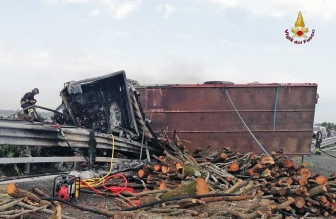 Civitavecchia - Incidente sulla A12
