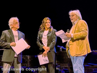 Tre pianoforti per la Sla al teatro Unione - Carlo Galeotti