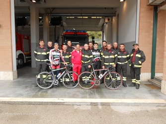 Tre pompieri in bici da Roma a San Giovanni Rotondo