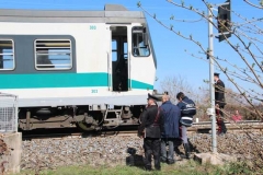 Treno contro auto