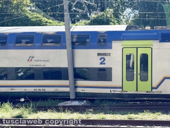 Viterbo - Treno deraglia alla stazione di Porta Fiorentina
