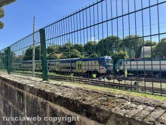 Viterbo - Treno deraglia alla stazione di Porta Fiorentina