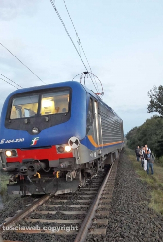 Montefiascone - Treno deraglia