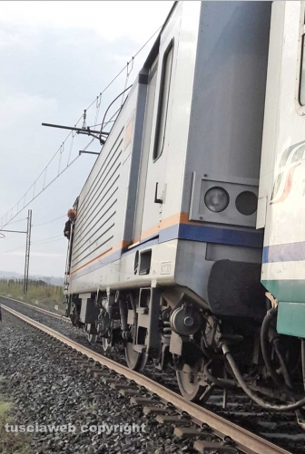 Montefiascone - Treno deraglia