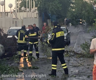 Maltempo, tromba d'aria e temporali sulla Tuscia