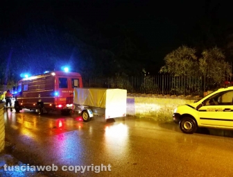 Montefiascone - Donna scomparsa, le ricerche - I vigili del fuoco