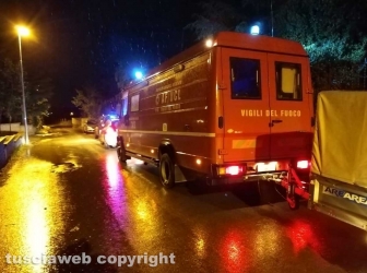 Montefiascone - Donna scomparsa, le ricerche - I vigili del fuoco