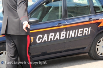 Trovato impiccato nel garage - Indagini dei carabinieri