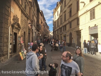 Turisti in città a Pasquetta