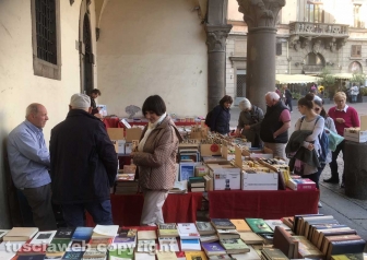 Turisti in città a Pasquetta