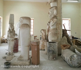 Il Cairo - Il laboratorio dove nascono le repliche dei Tesori di Tutankhamon