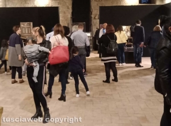 Viterbo - Egizi - Tutti in fila per vedere la mostra di Tutankhamon