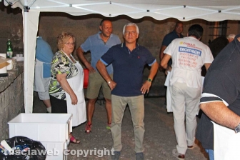 Tutto esaurito per le penne sotto la macchina