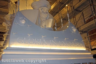 Tutto esaurito per le penne sotto la macchina