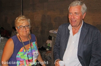 Tutto esaurito per le penne sotto la macchina