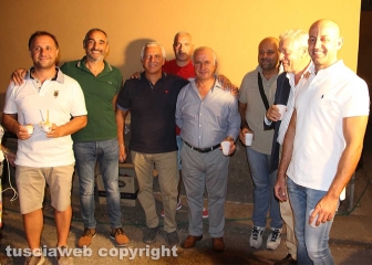 Tutto esaurito per le penne sotto la macchina