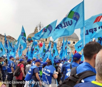Uil scuola Viterbo in piazza a Roma