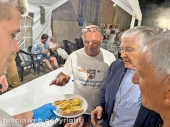 Santa Rosa - Cena dei facchini in piazza - Il vescovo Orazio Francesco Piazza