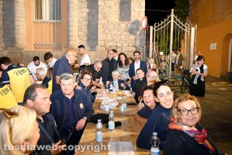 Santa Rosa - Cena dei facchini in piazza - Il vescovo Orazio Francesco Piazza
