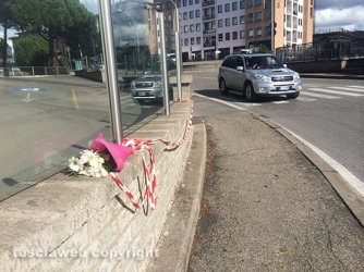 Omicidio del Riello, fiori per la vittima