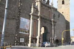 183-Pubblicita sulle antiche mura