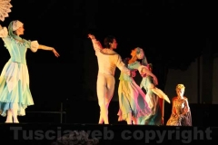 Un Lago dei cigni splendente - Balletto di San Pietroburgo