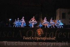 Un Lago dei cigni splendente - Balletto di San Pietroburgo
