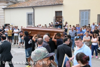 Un paese intero al funerale di Valentino
