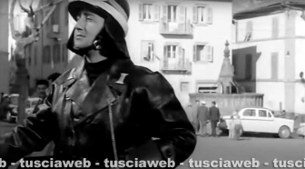 Un vigile in città