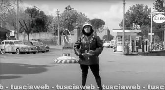 Un vigile in città