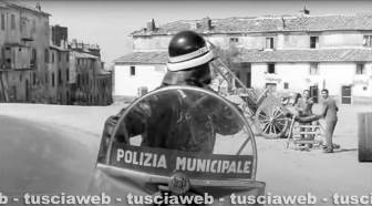 Un vigile in città