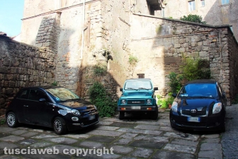 Una discarica in centro