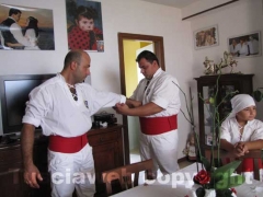 La vestizione dei facchini della famiglia Laezza