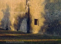 Una finestra sulle mura