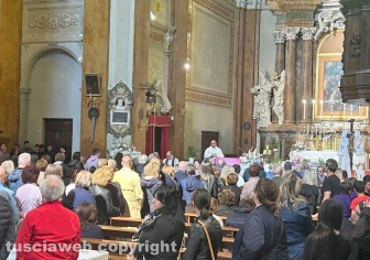 Ronciglione - Il funerale nella piccola Cecilia