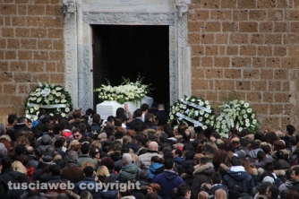 Castel Sant\'Elia - Una folla immensa ai funerali di Luca Graziosi