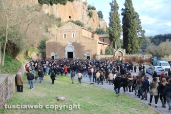 Castel Sant\'Elia - Una folla immensa ai funerali di Luca Graziosi