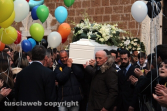 Castel Sant\'Elia - Una folla immensa ai funerali di Luca Graziosi